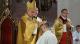 Włożenie rąk przez ks. biskupa to istotny element święceń diakonatu